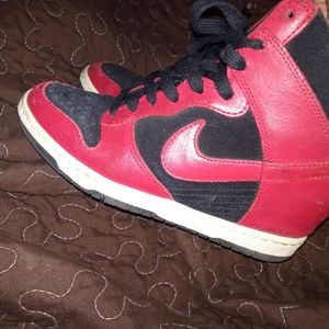 Nike wedge dunks